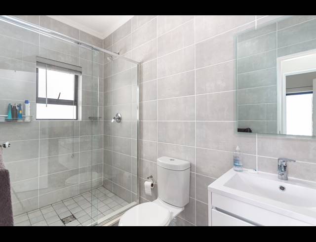 1 BEDROOM APARTMENT SOLD IN RICHWOOD